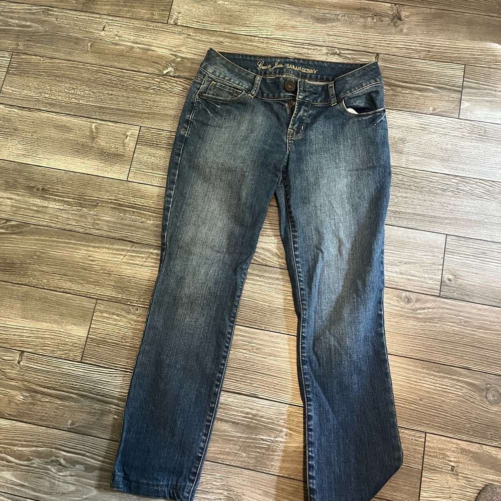 Guess Sarah Skinny Jeans Size 27